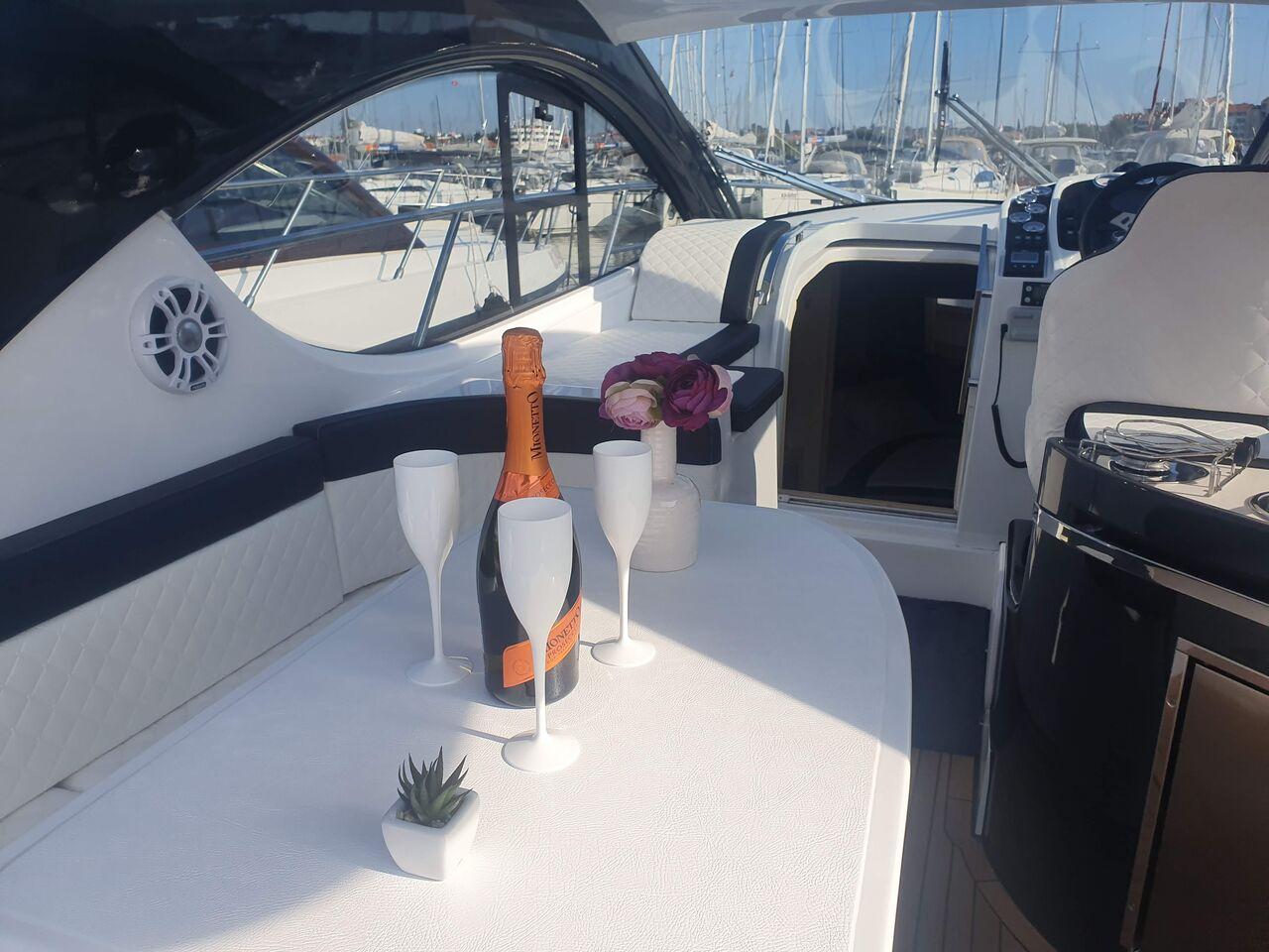 Pearlsea 31 Hard Top, picture 5