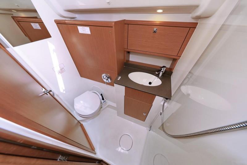 Bavaria Cruiser 51, picture 17