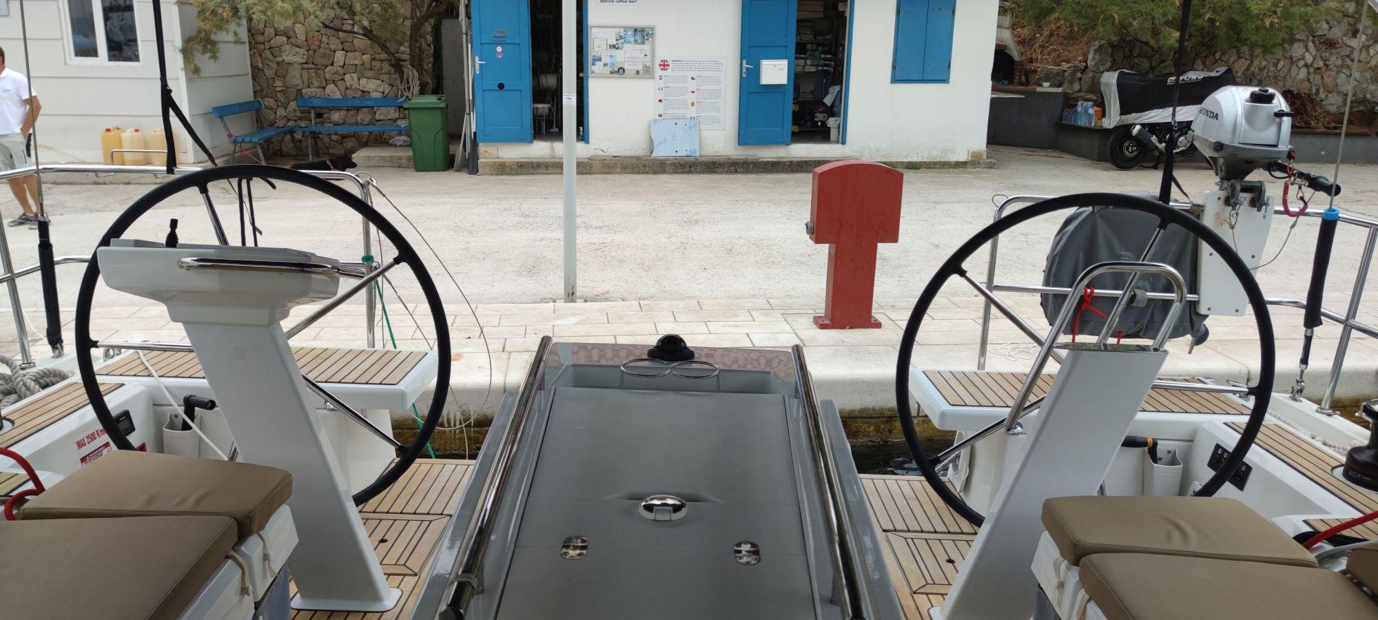 Oceanis 46.1, picture 9