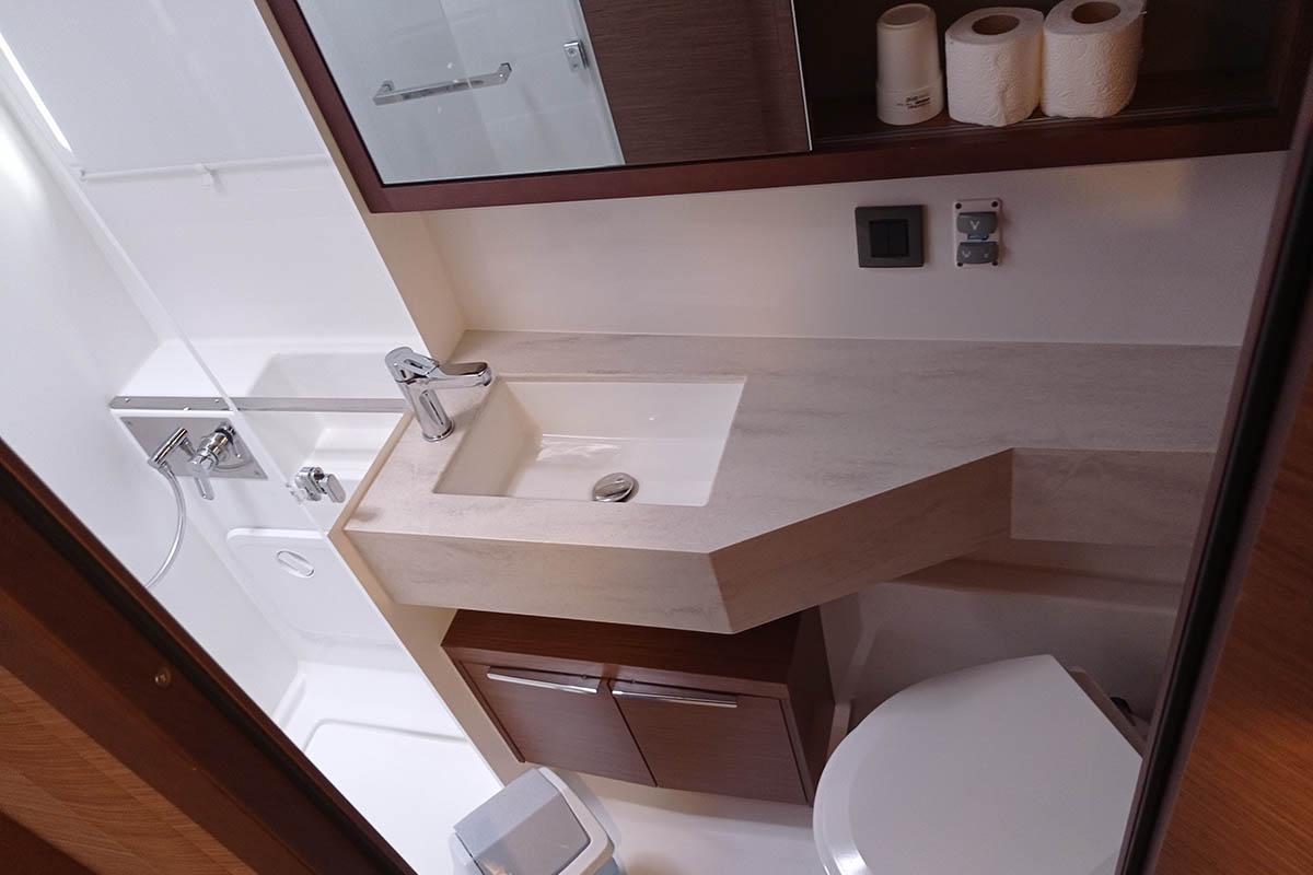 Lagoon 46 - 4 + 2 cab., picture 23