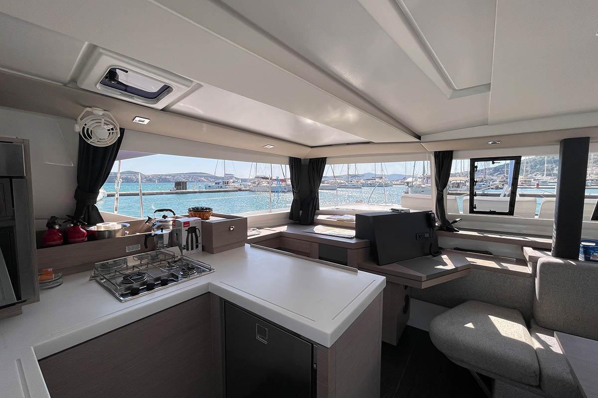 Fountaine Pajot Astrea 42 - 4 + 2 cab., picture 30