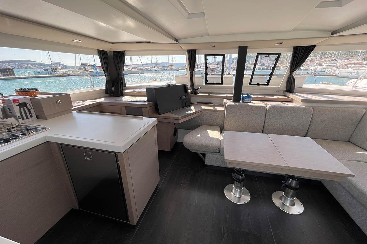 Fountaine Pajot Astrea 42 - 4 + 2 cab., picture 31