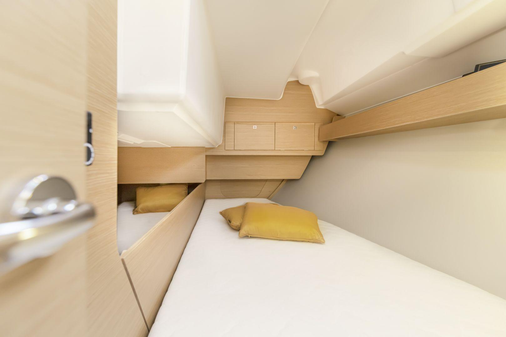 Dufour 360 GL, picture 5