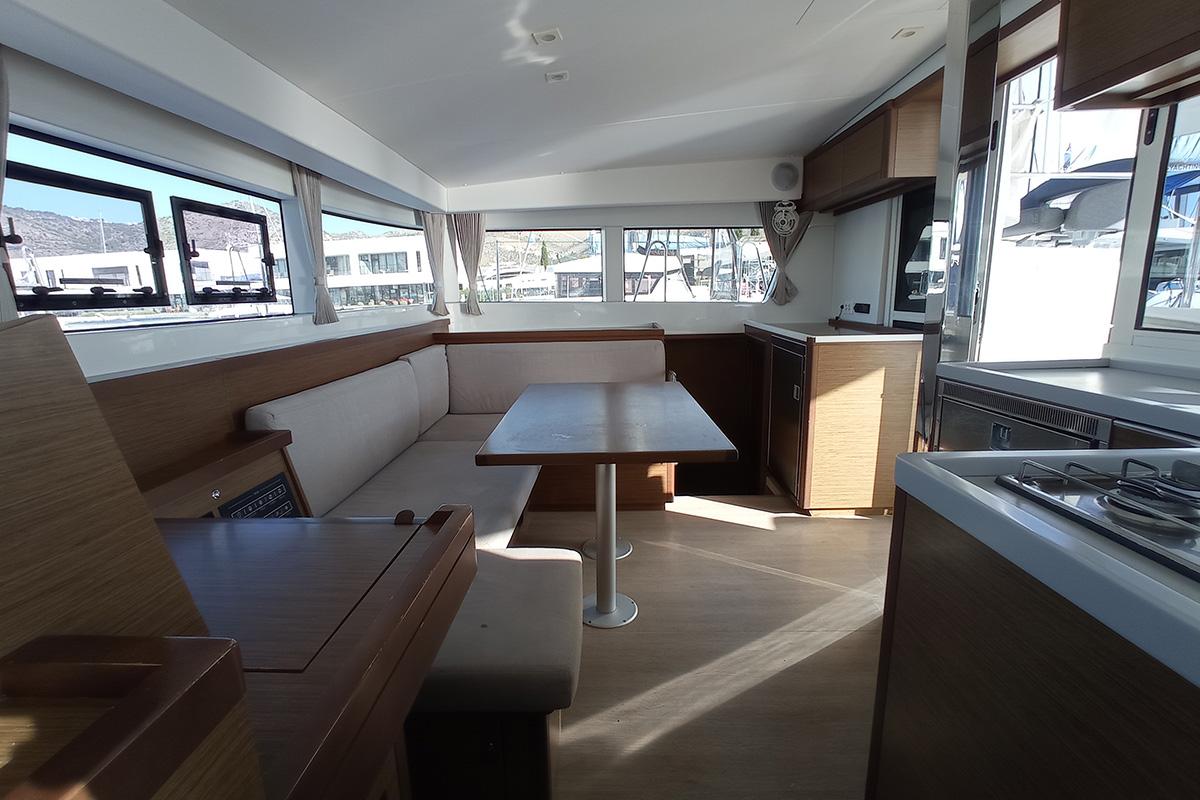 Lagoon 40 - 4 + 2 cab, picture 20