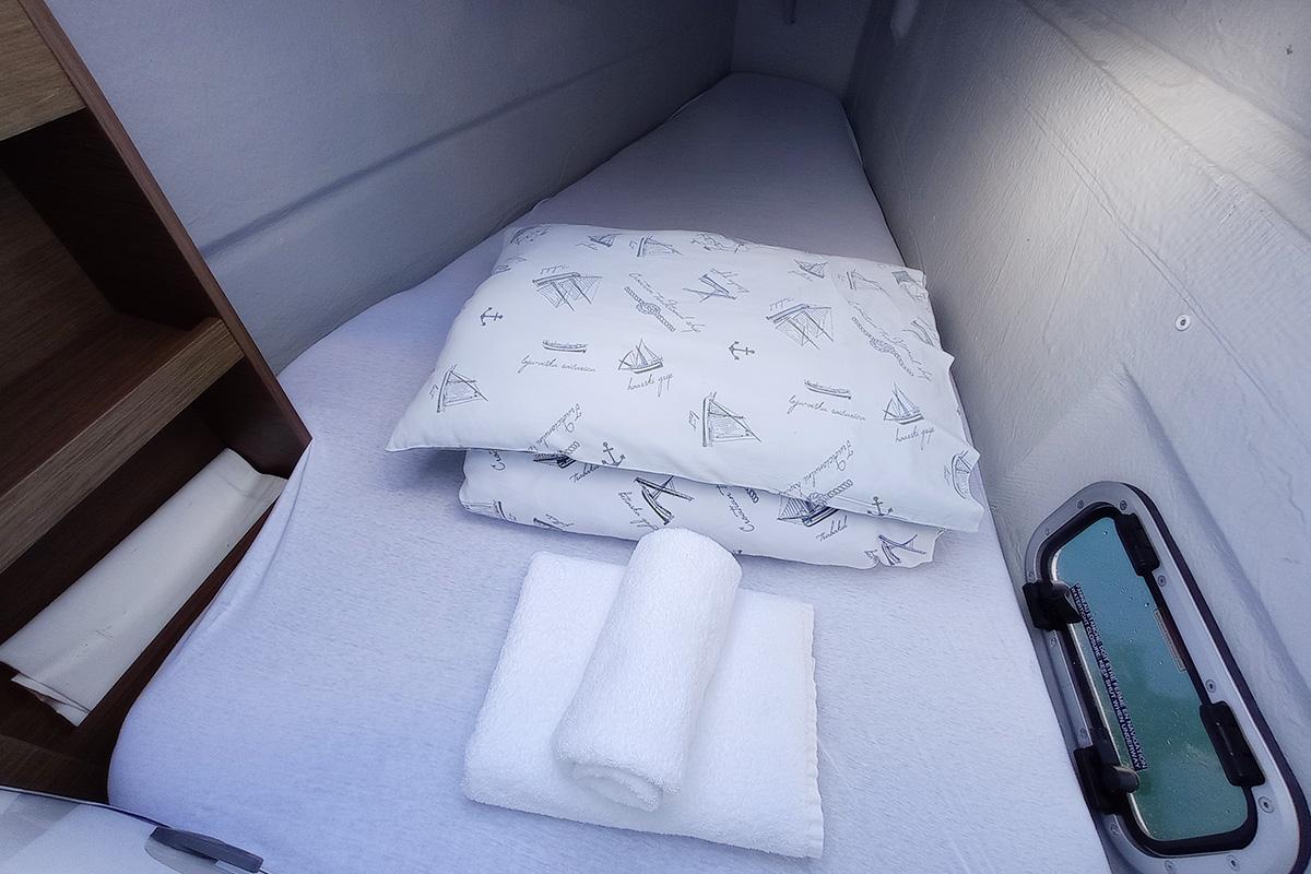 Lagoon 40 - 4 + 2 cab, picture 35