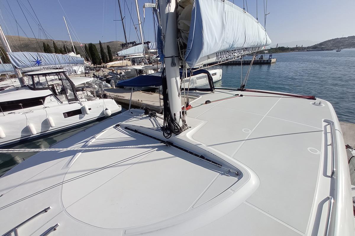 Lagoon 40 - 4 + 2 cab, picture 11