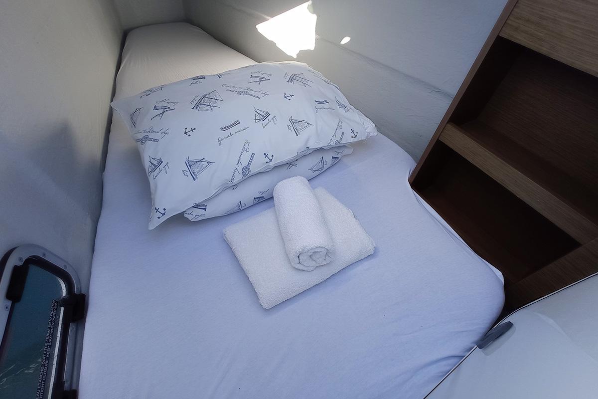 Lagoon 40 - 4 + 2 cab, picture 33