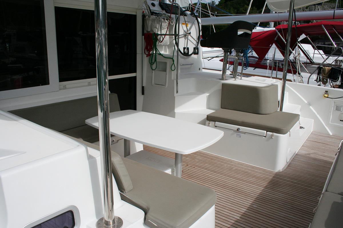 Lagoon 40 - 4 + 2 cab, picture 6
