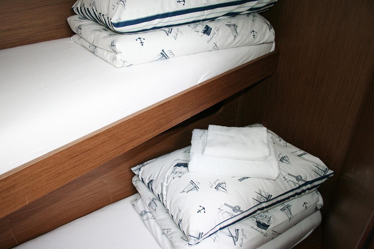 Oceanis 51.1 - 5 + 1 cab., picture 15