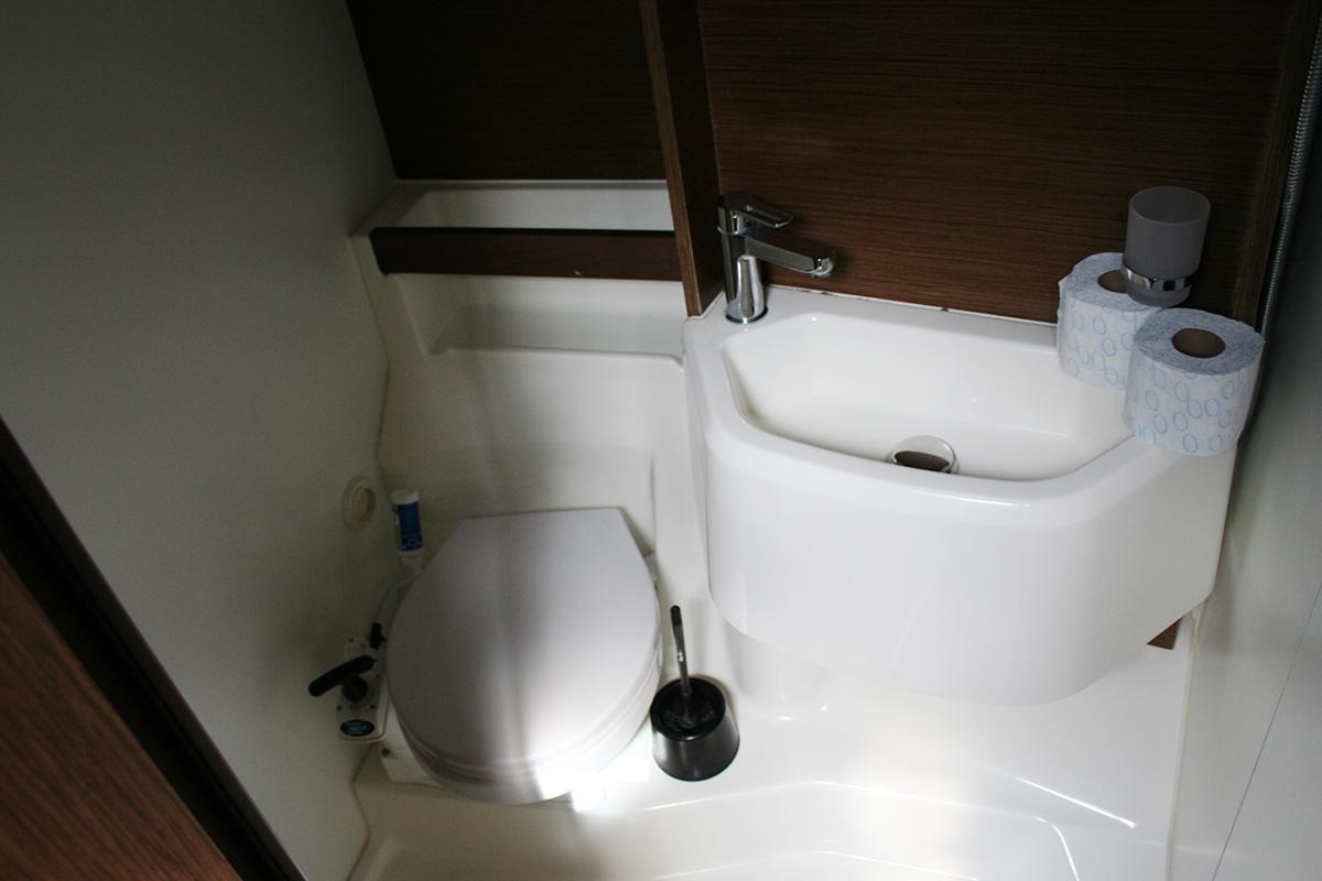 Oceanis 51.1 - 5 + 1 cab., picture 21