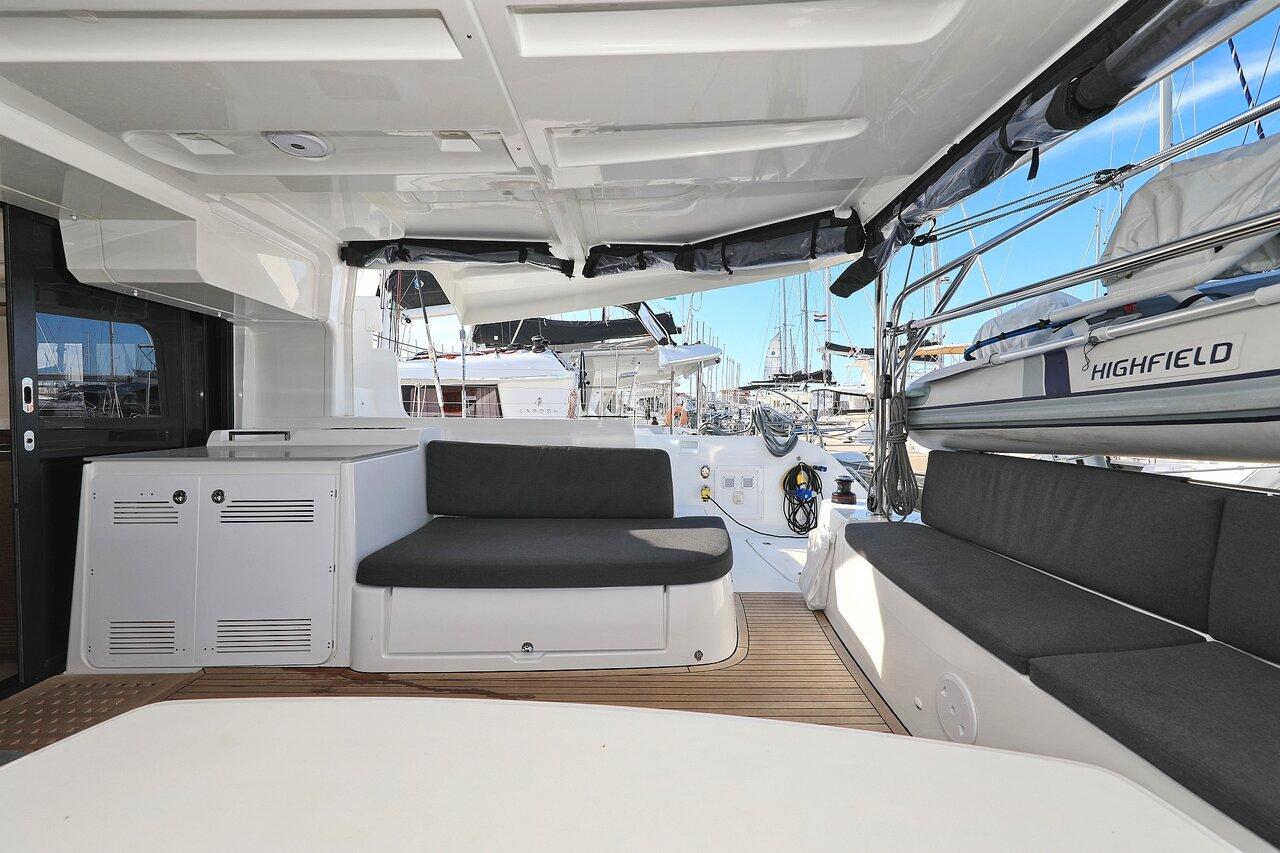Lagoon 46 - 4 + 2 cab., picture 17