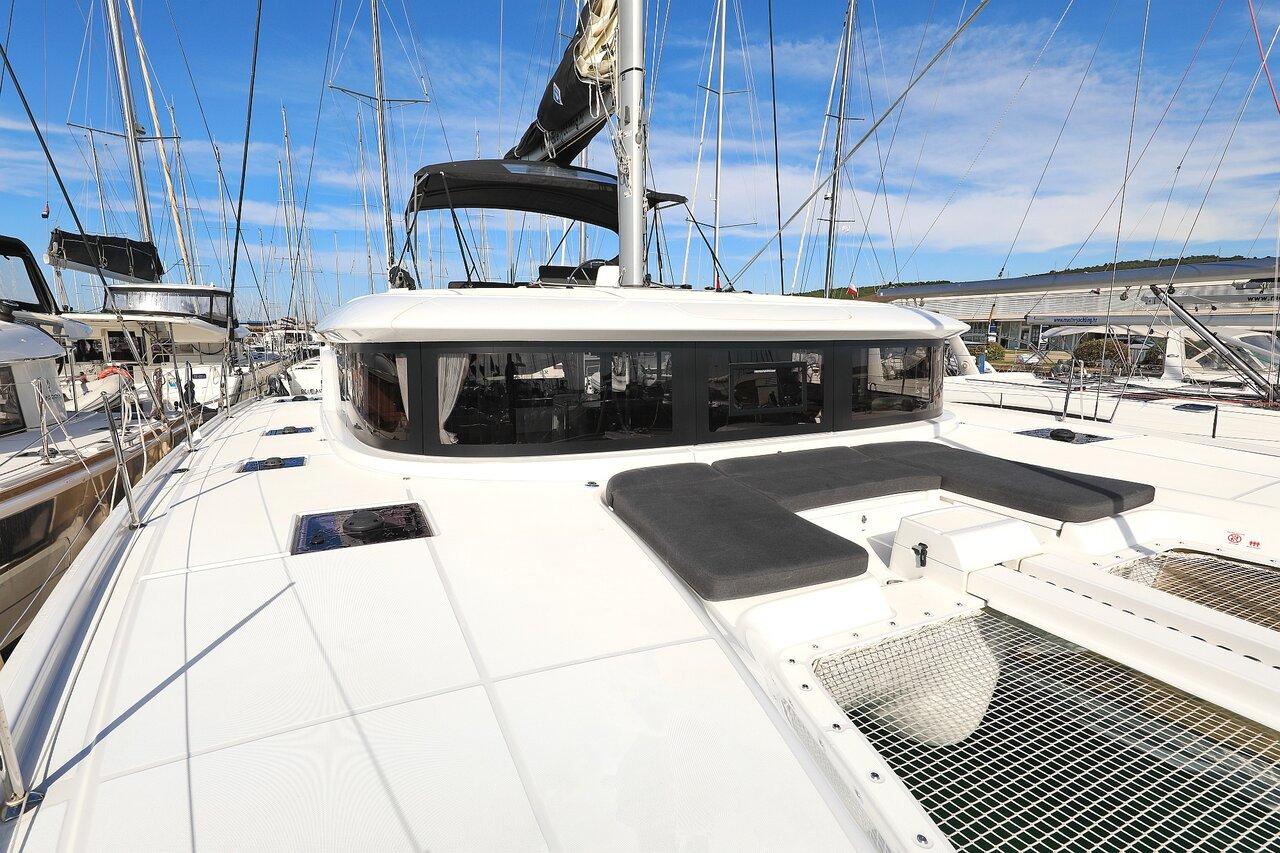 Lagoon 46 - 4 + 2 cab., picture 9