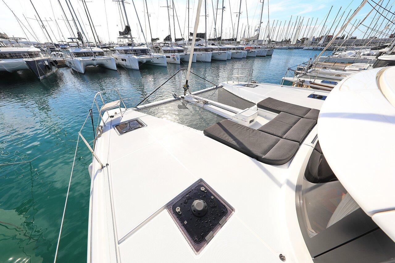 Lagoon 46 - 4 + 2 cab., picture 6