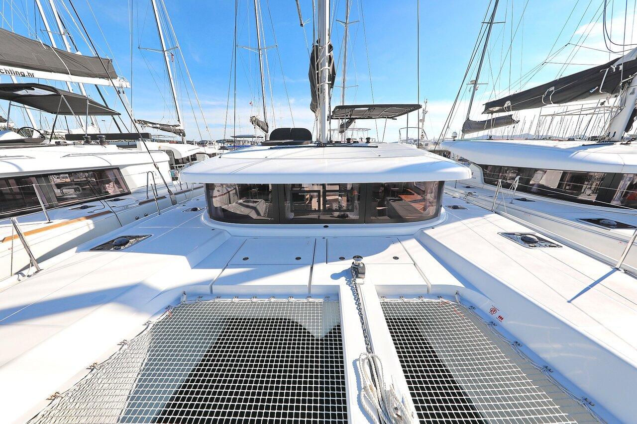 Lagoon 42 - 4 + 2 cab., picture 9