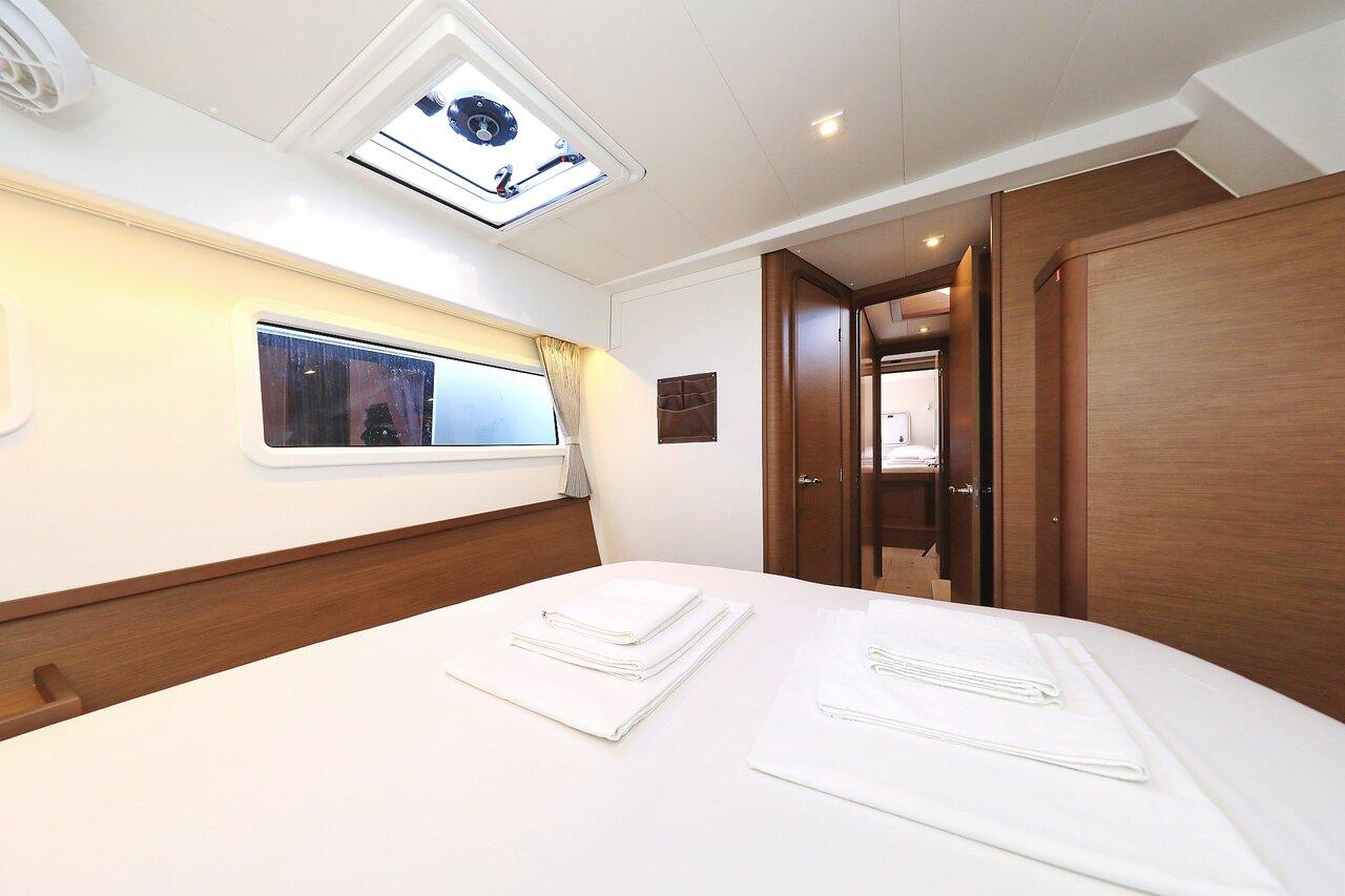 Lagoon 42 - 4 + 2 cab., picture 23