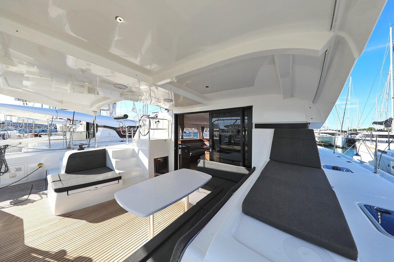 Lagoon 42 - 4 + 2 cab., picture 12