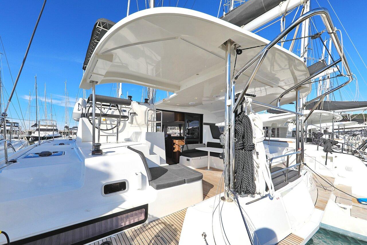 Lagoon 42 - 4 + 2 cab., picture 11