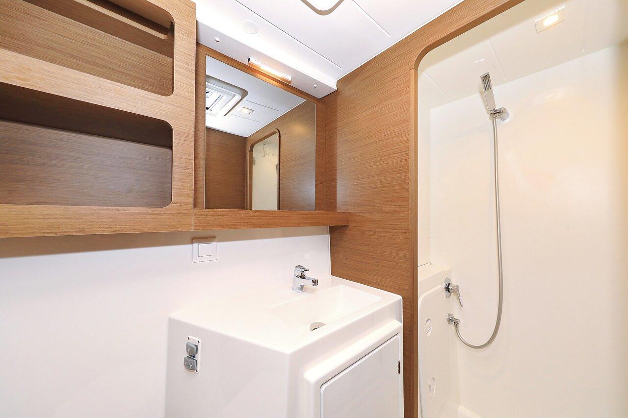 Lagoon 42 - 4 + 2 cab., picture 27