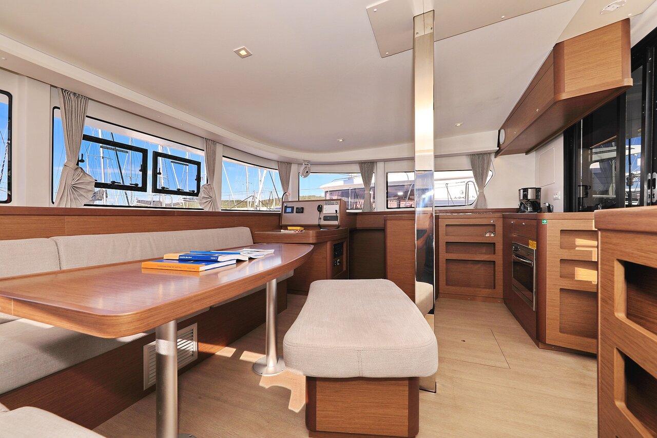 Lagoon 42 - 4 + 2 cab., picture 16