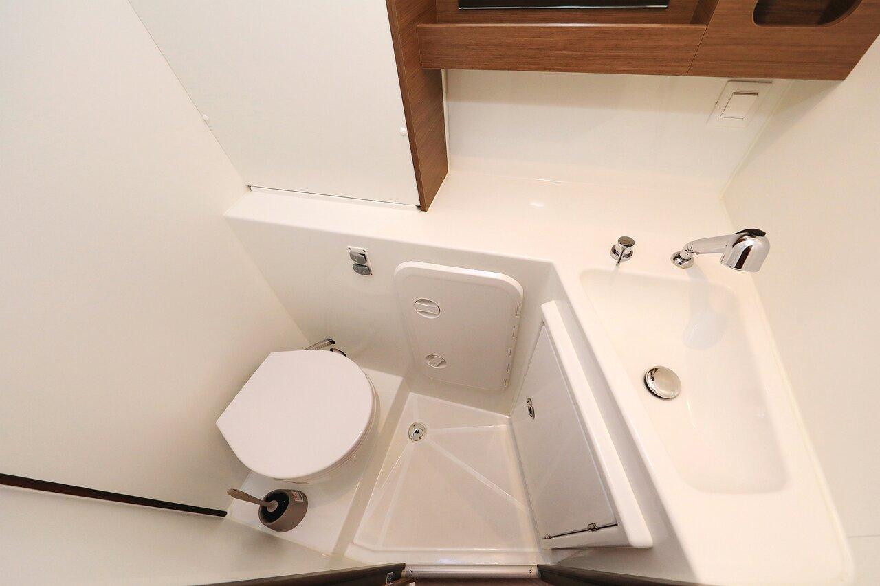 Lagoon 42 - 4 + 2 cab., picture 26