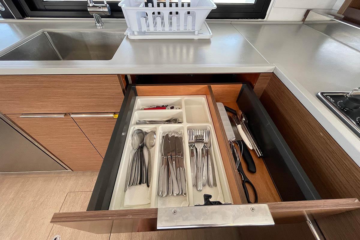 Lagoon 46 - 4 + 2 cab., picture 10