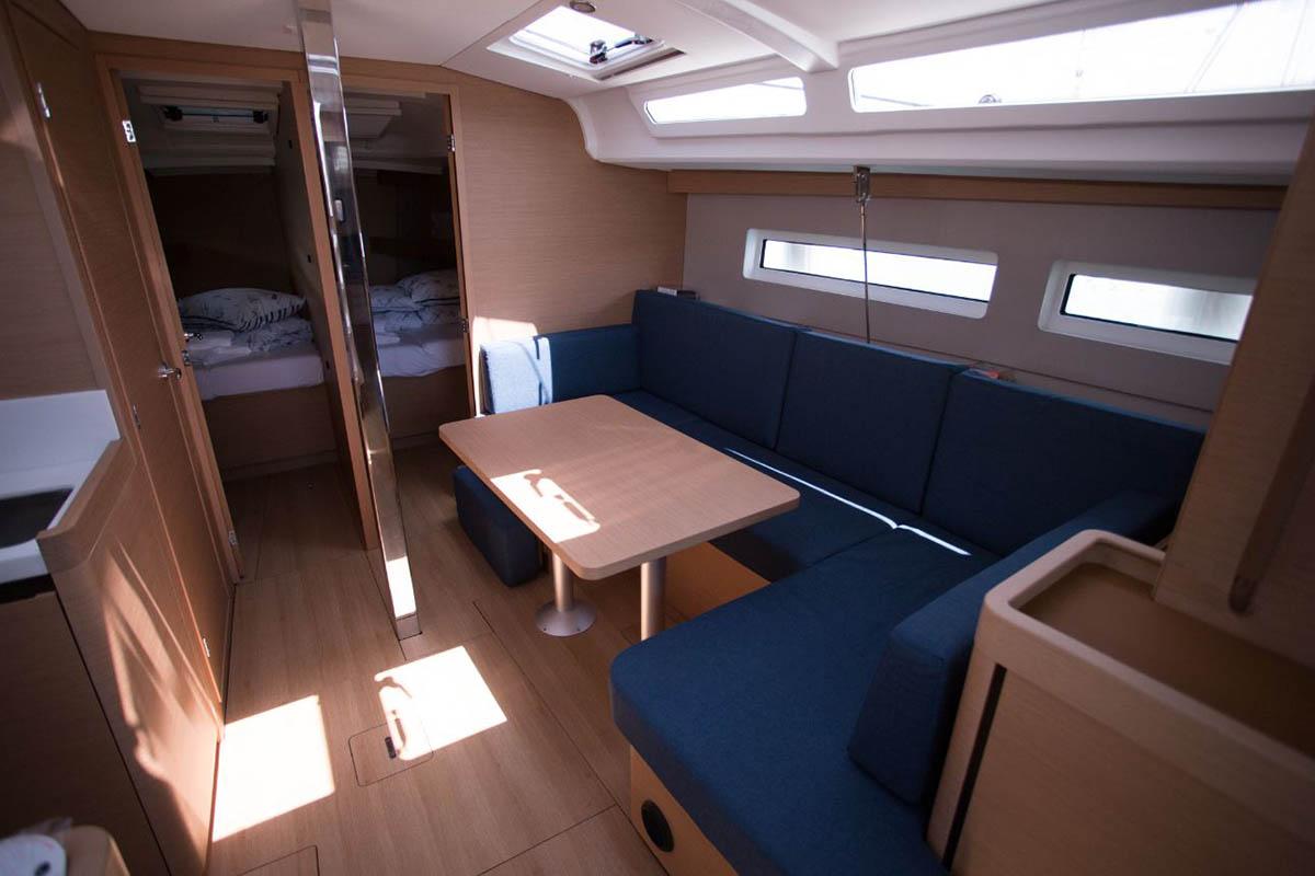 Sun Odyssey 440 - 4 cab., picture 5