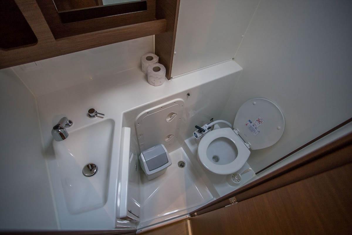 Lagoon 42 - 4 + 2 cab., picture 19