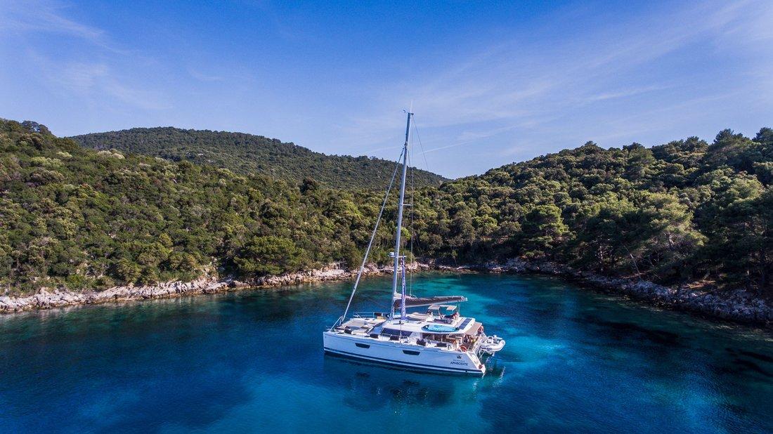 Fountaine Pajot Saba 50 - 6 + 1 cab., picture 1