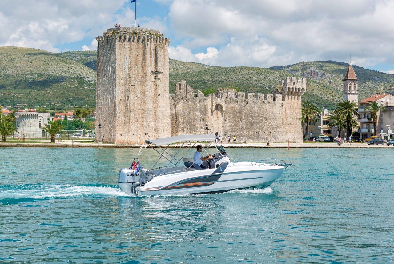 Beneteau Flyer 6.6 SpaceDeck, picture 12