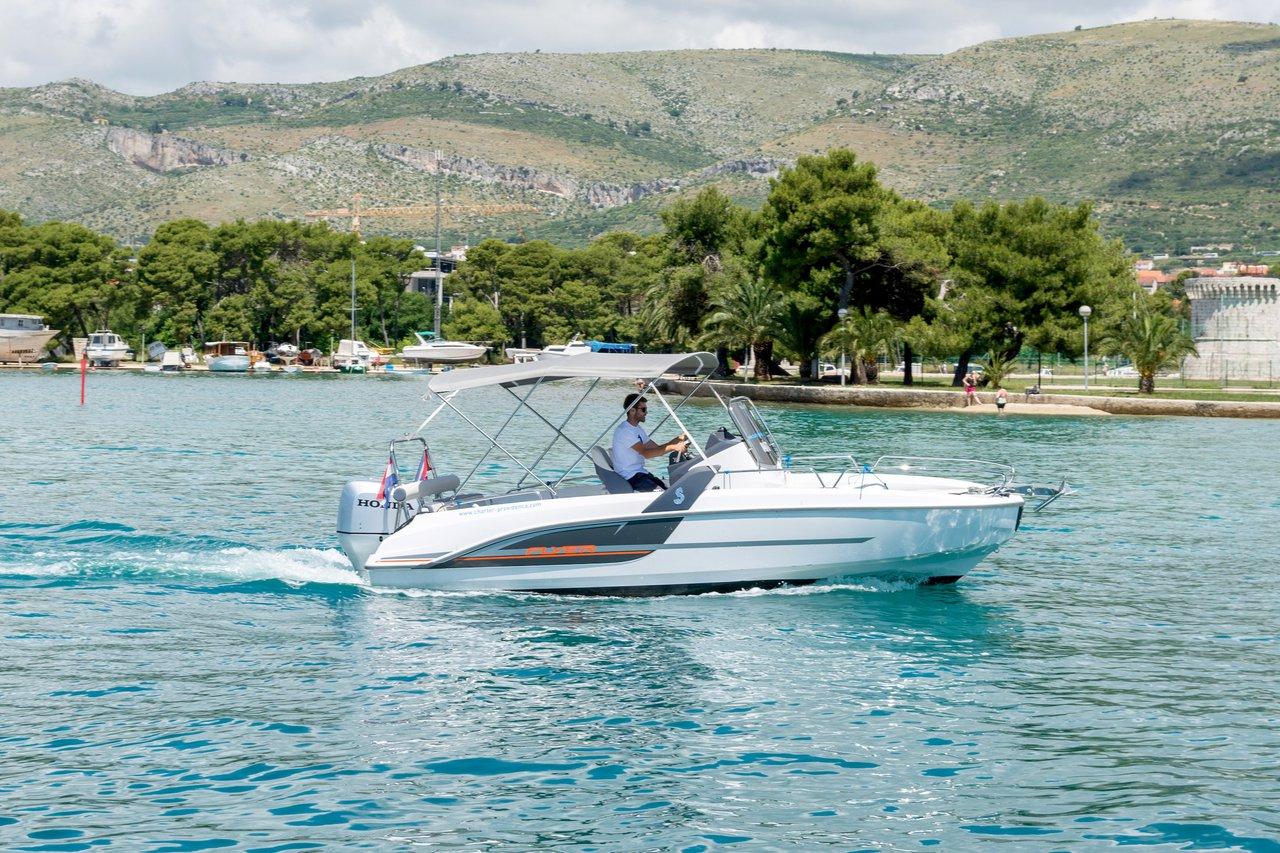 Beneteau Flyer 6.6 SpaceDeck, picture 15