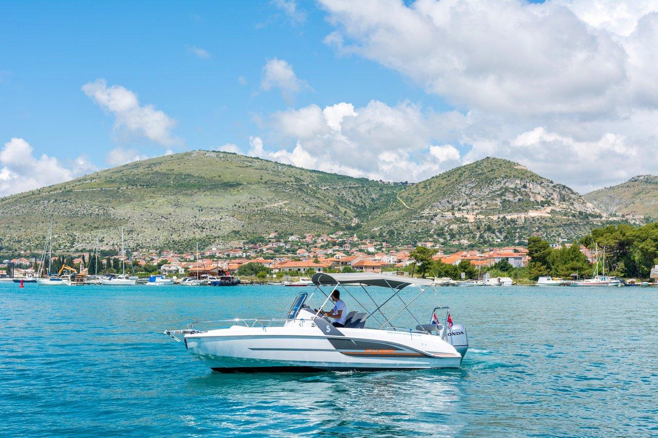 Beneteau Flyer 6.6 SpaceDeck, picture 11