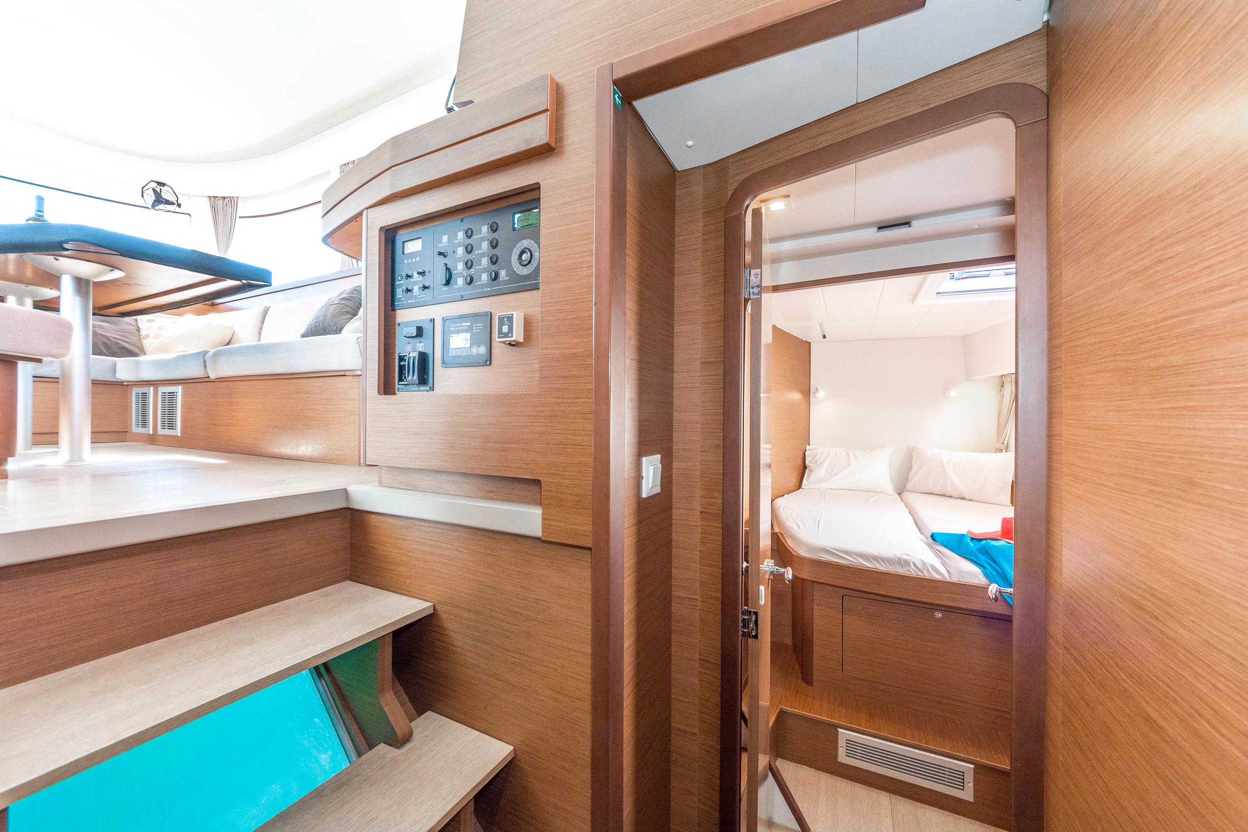 Lagoon 42 - 4 + 2 cab., picture 23