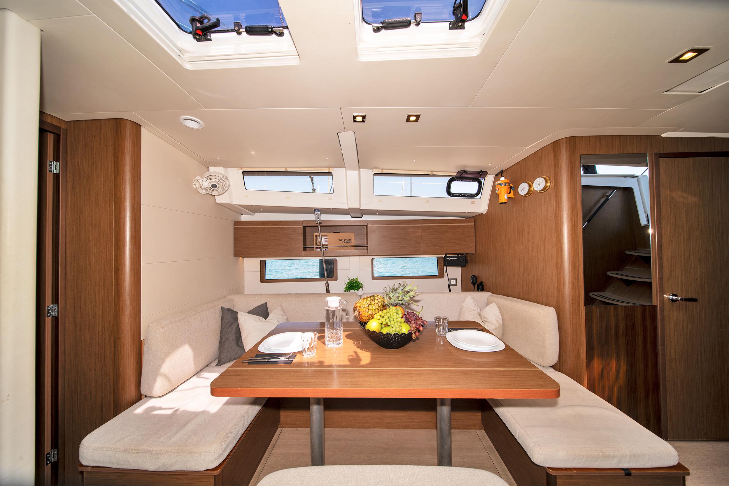 Oceanis 46.1, picture 13