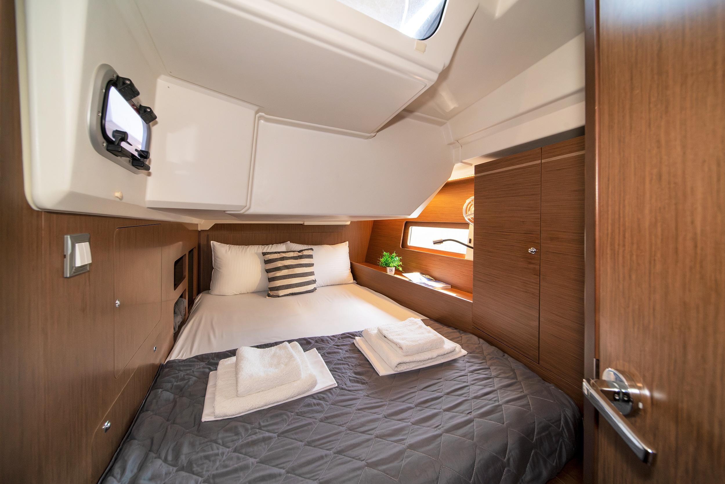 Oceanis 46.1, picture 17