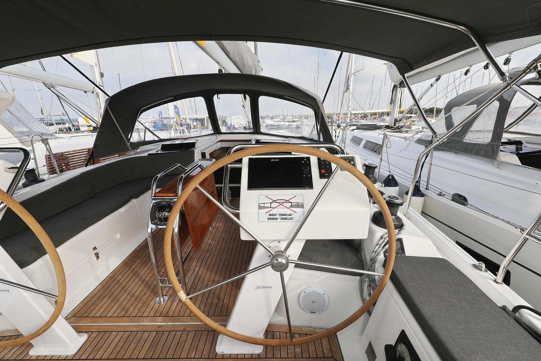 Hanse 455, picture 5