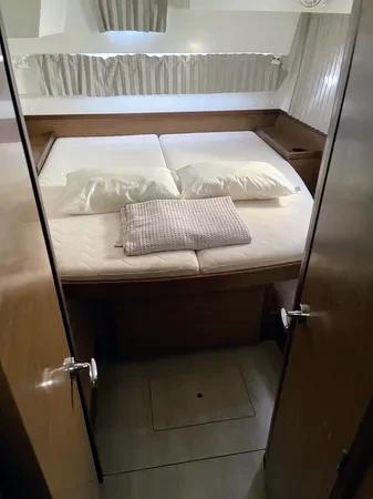 Lagoon 42 - 4 + 2 cab., picture 8