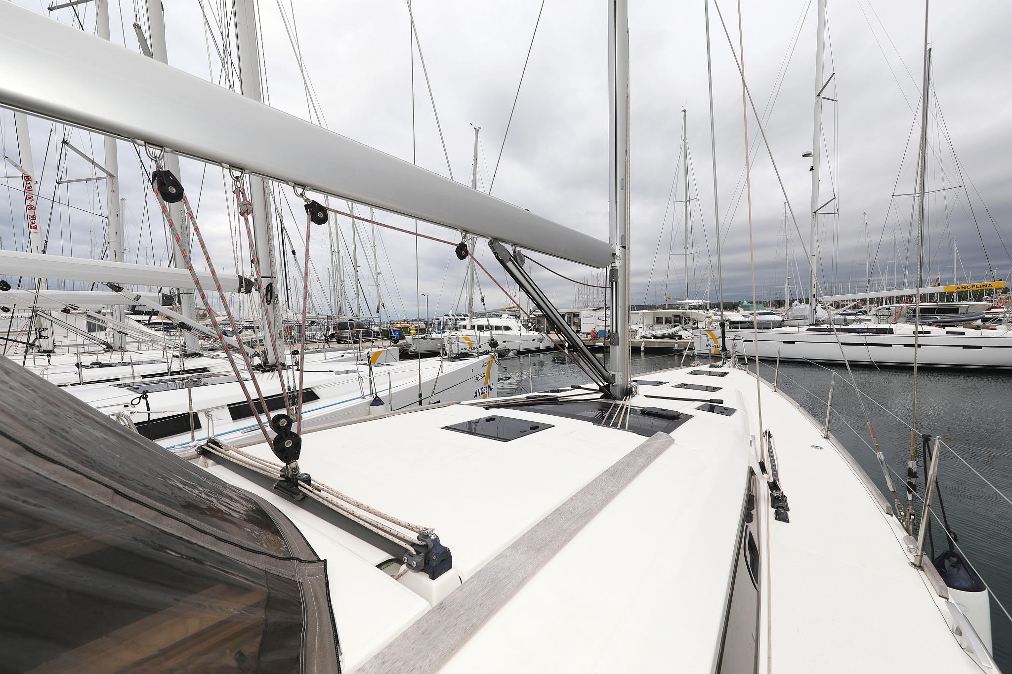 Dufour 460 GL, picture 10