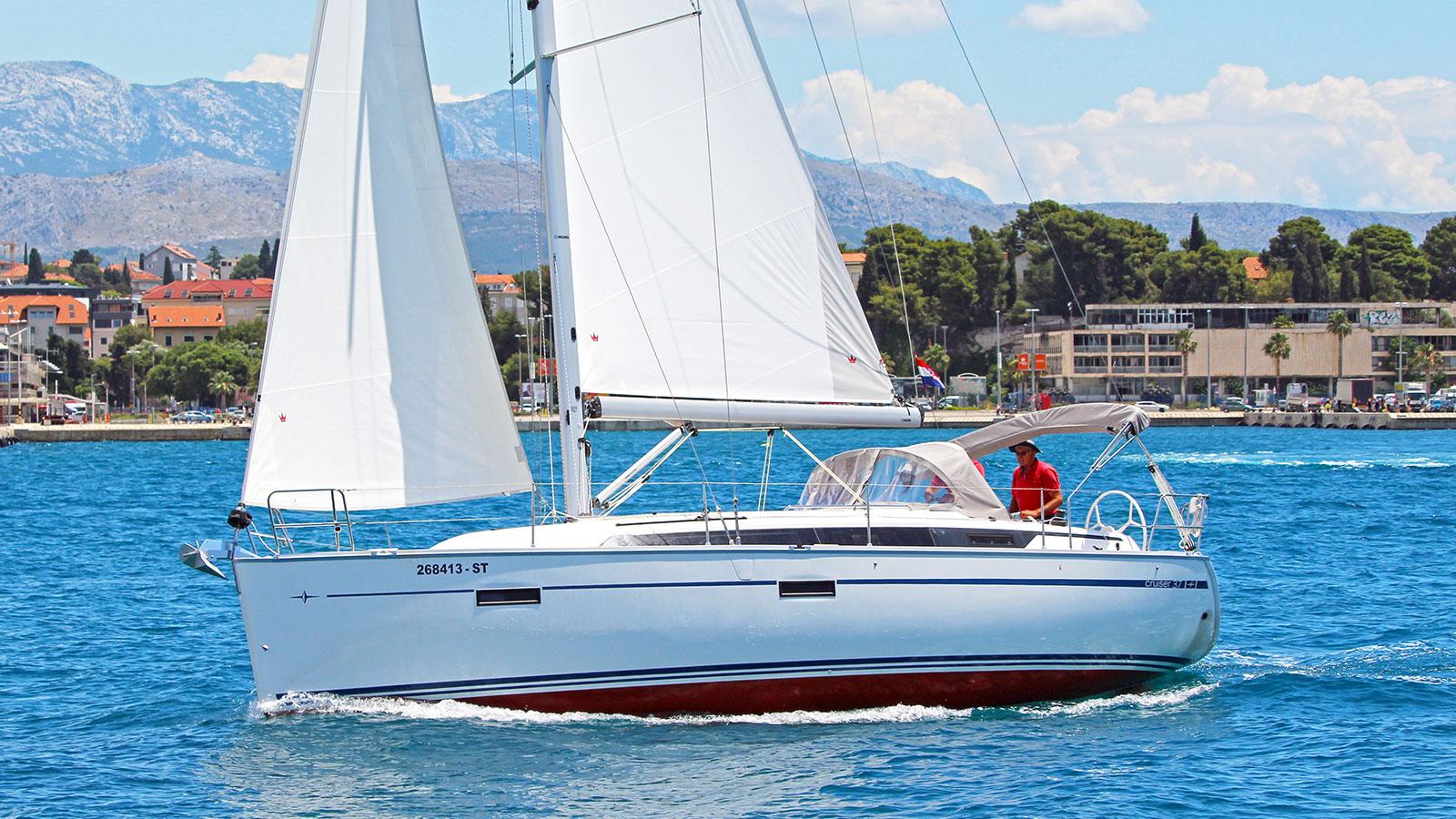 Bavaria Cruiser 37 - 3 cab., picture 4