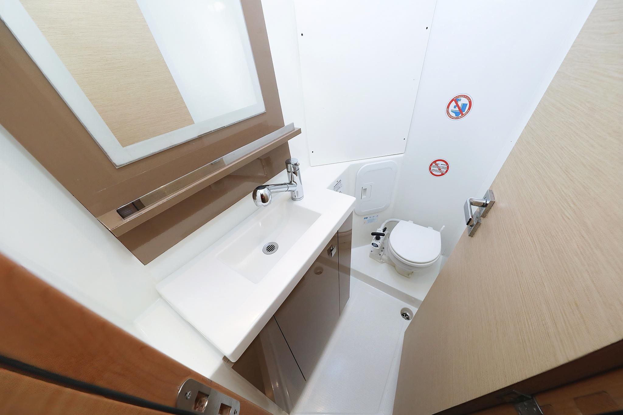 Fountaine Pajot Lucia 40 - 4 cab. - Why Not, picture 36