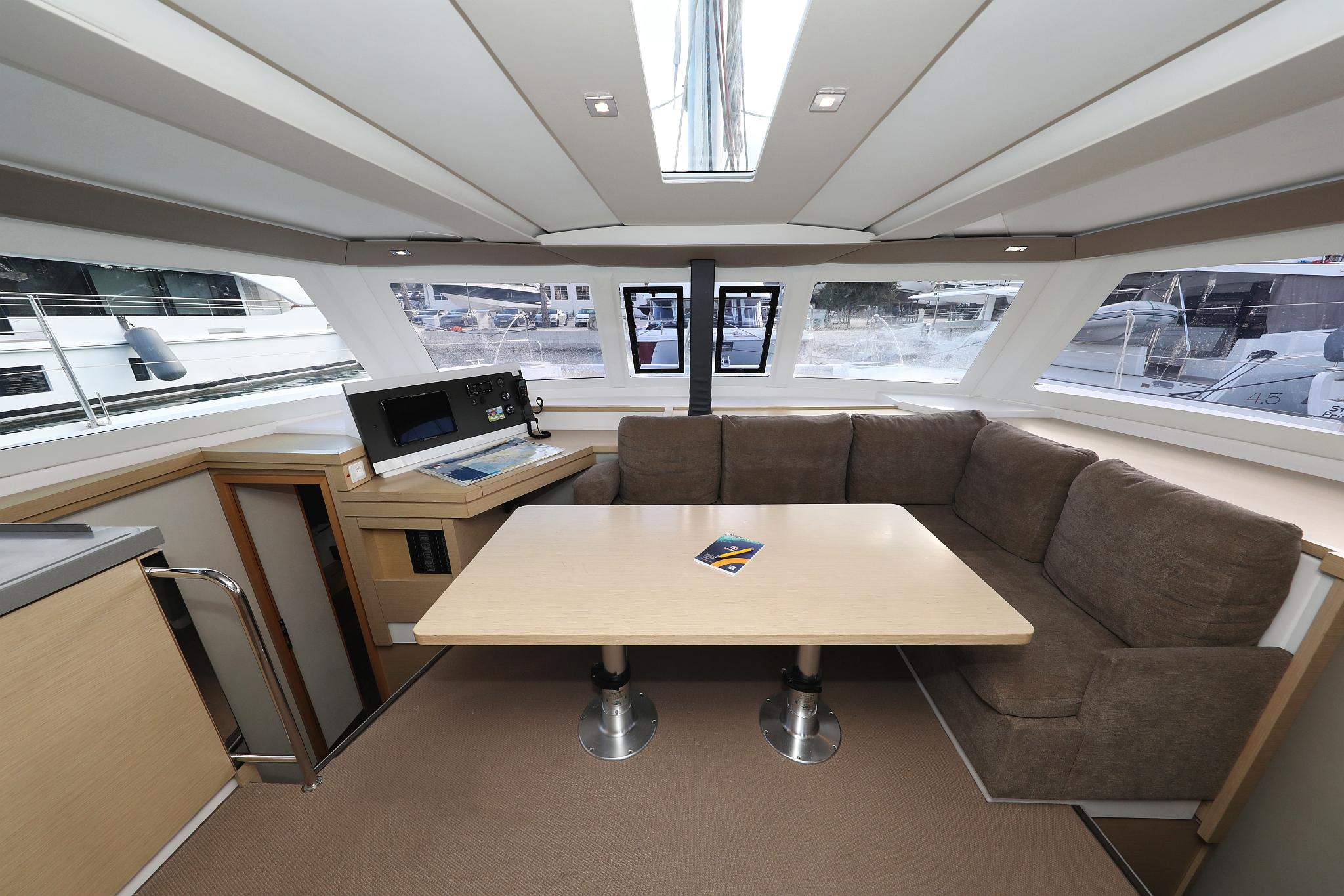 Fountaine Pajot Lucia 40 - 4 cab. - Why Not, picture 15