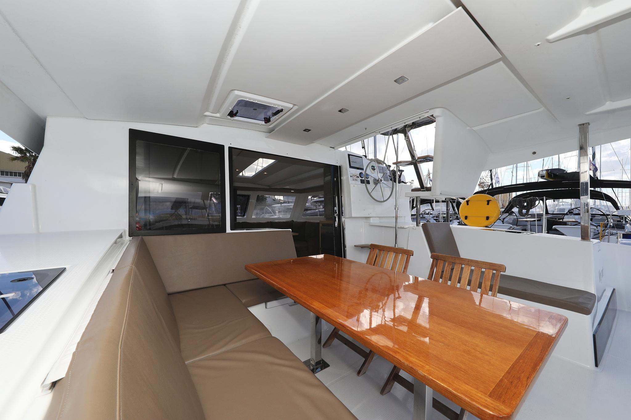 Fountaine Pajot Lucia 40 - 4 cab. - Why Not, picture 5