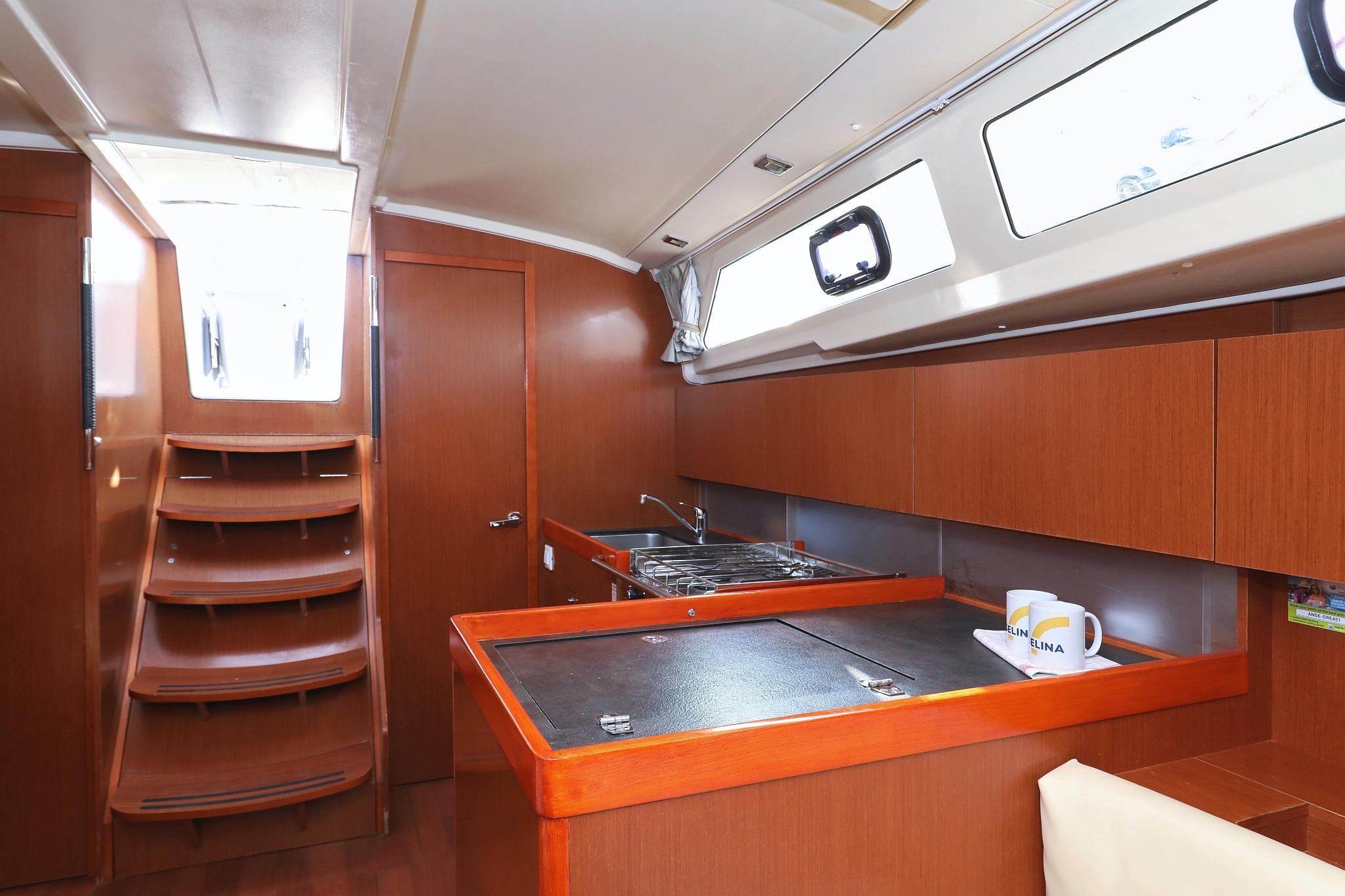 Oceanis 41.1, picture 20