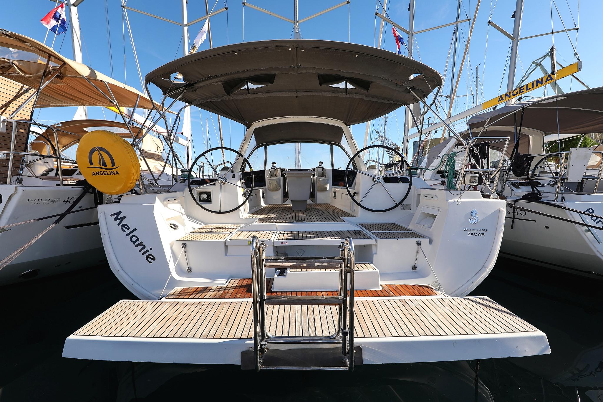 Oceanis 45 - 4 cab., picture 3