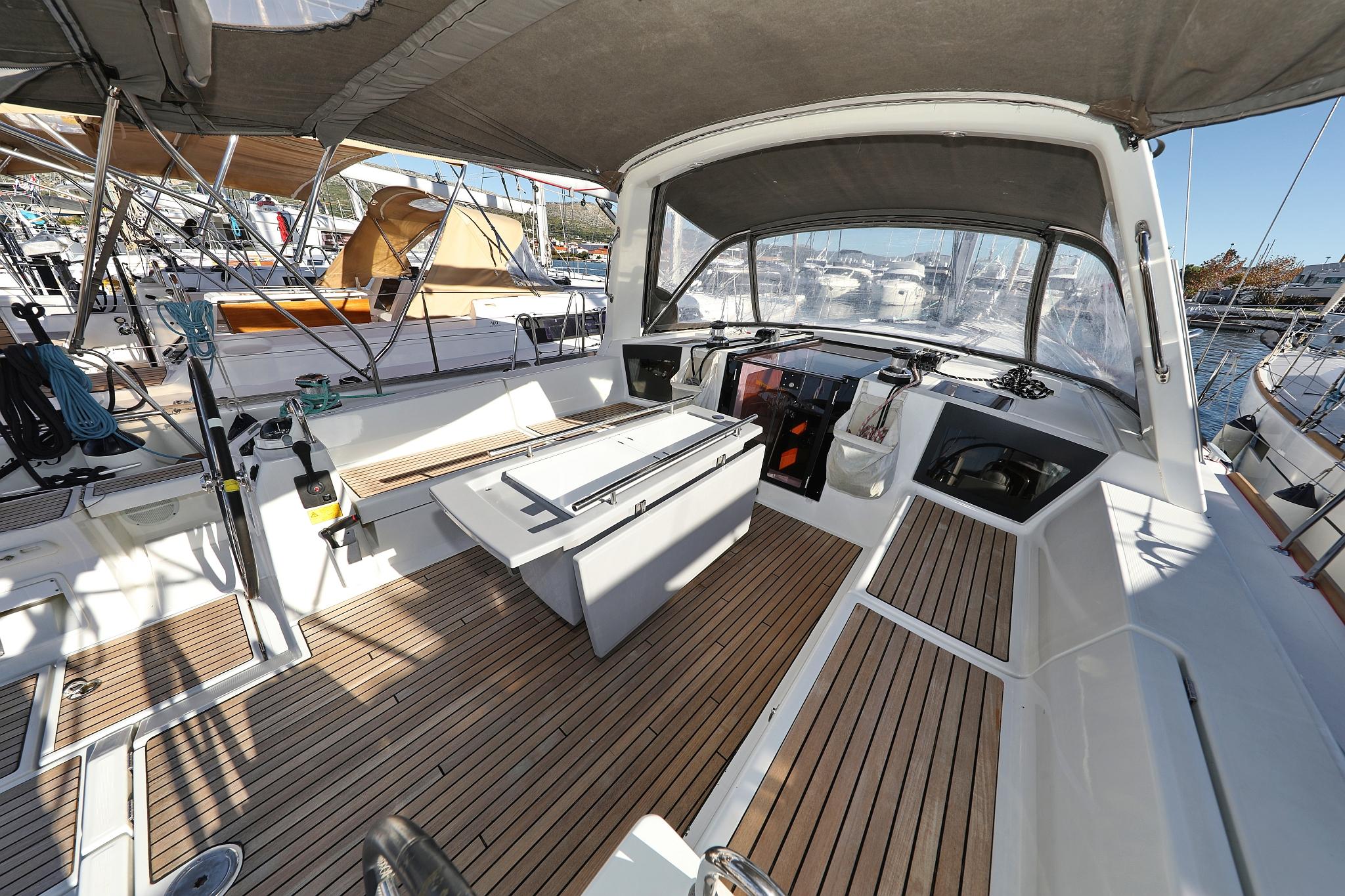 Oceanis 45 - 4 cab., picture 6