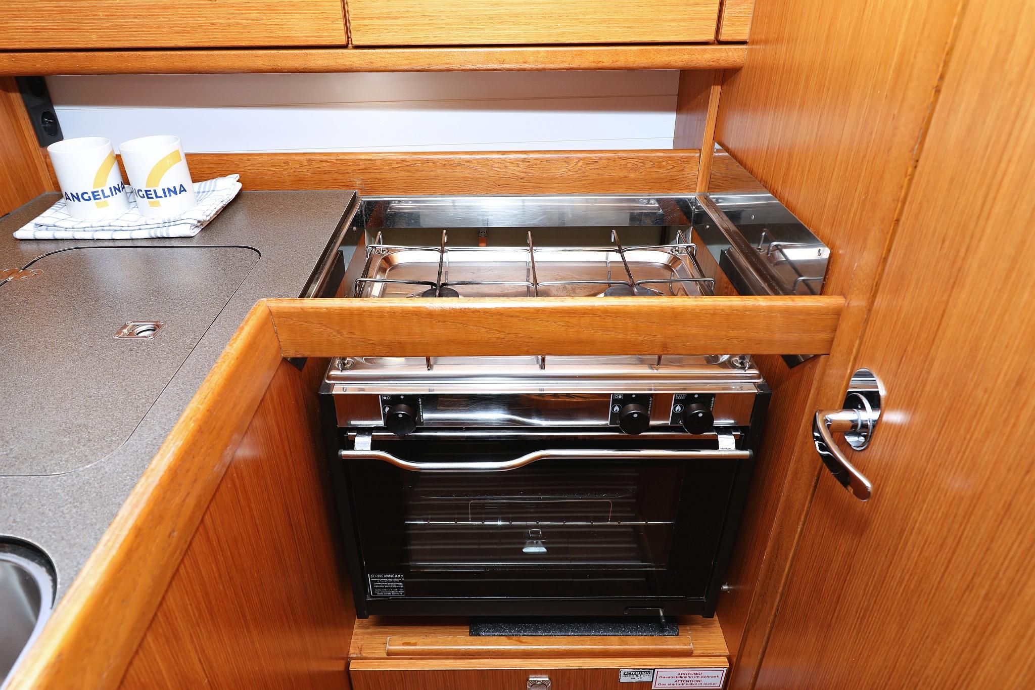 Bavaria Cruiser 33, picture 39