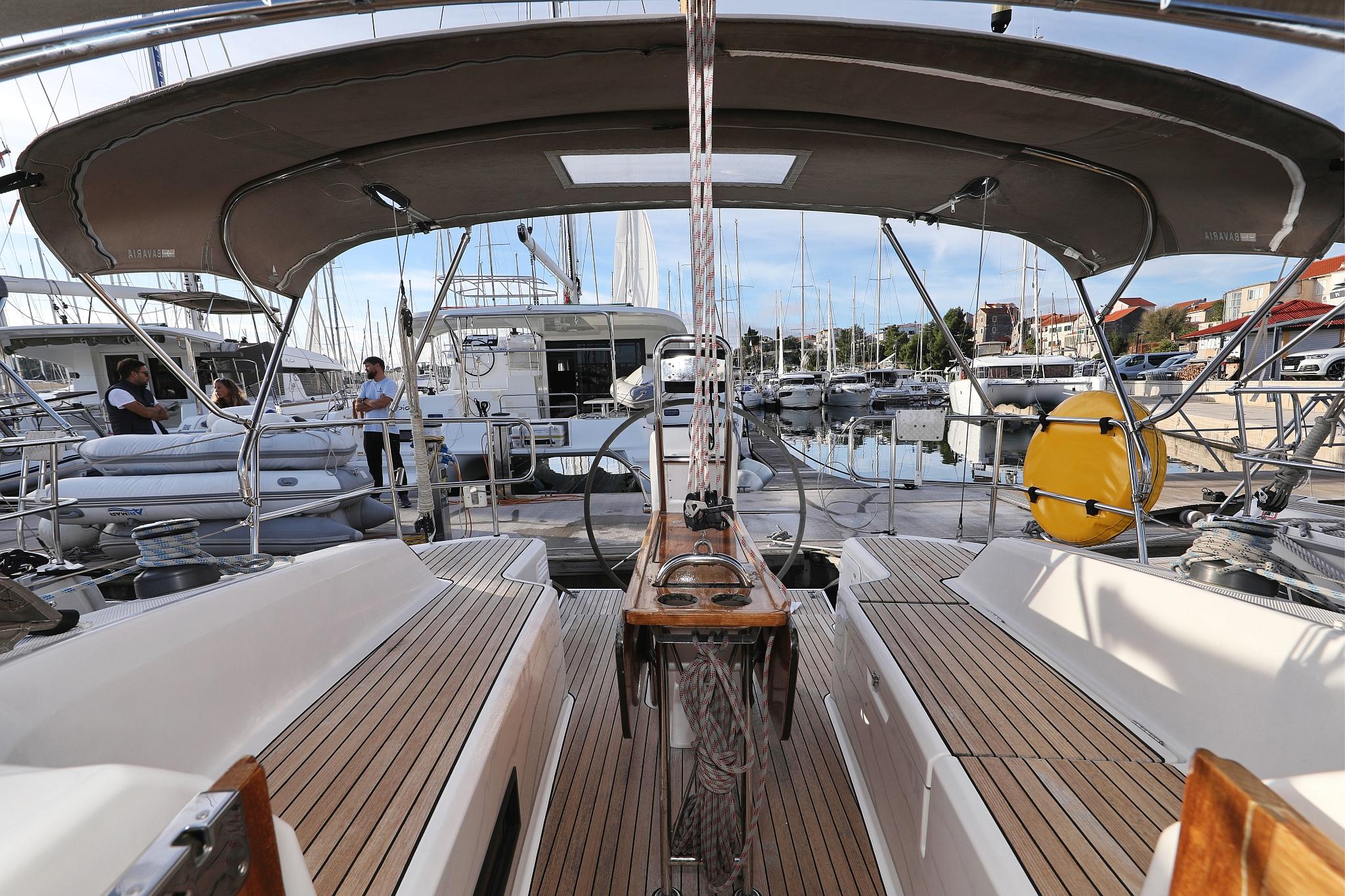 Bavaria Cruiser 33, picture 7