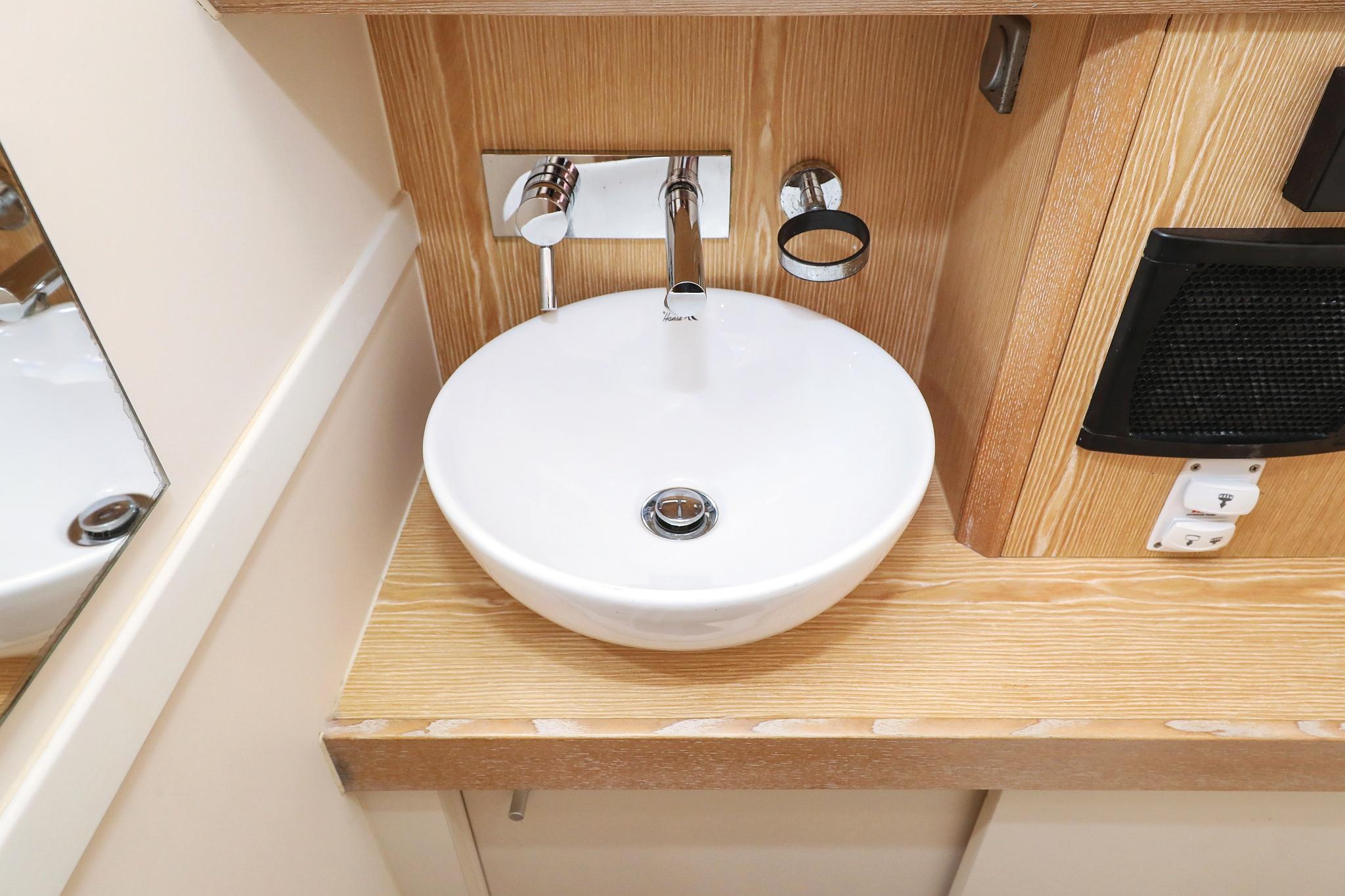 Hanse 575 - 3 + 1 cab., picture 37