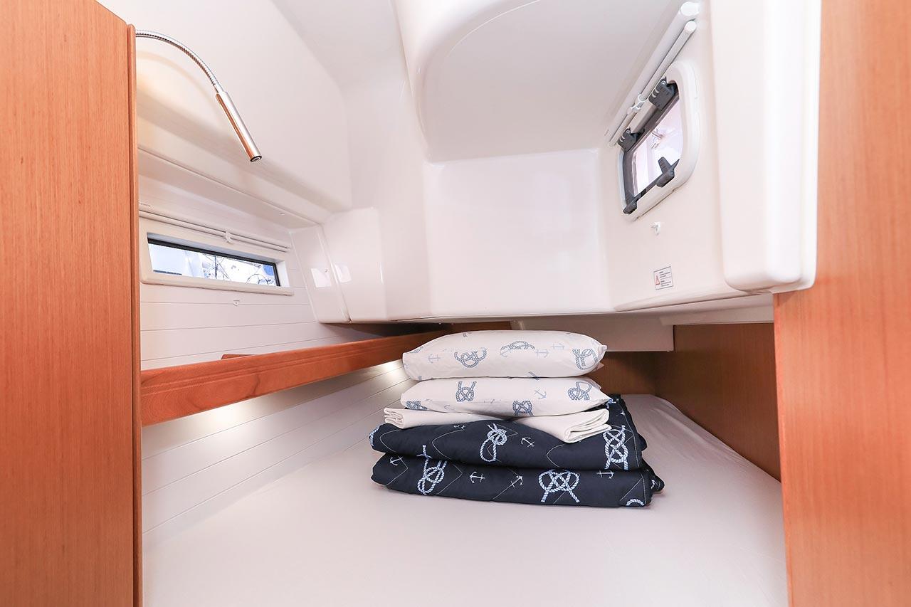 Bavaria Cruiser 34, picture 21