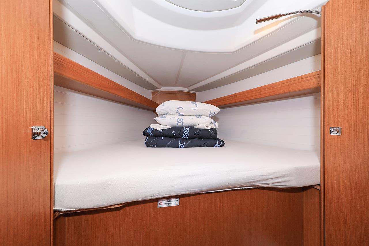 Bavaria Cruiser 34, picture 24