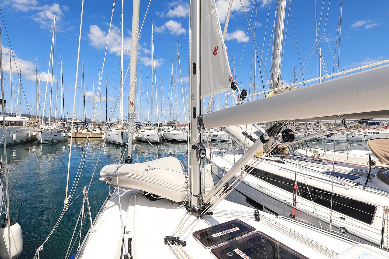 Bavaria Cruiser 34, picture 5